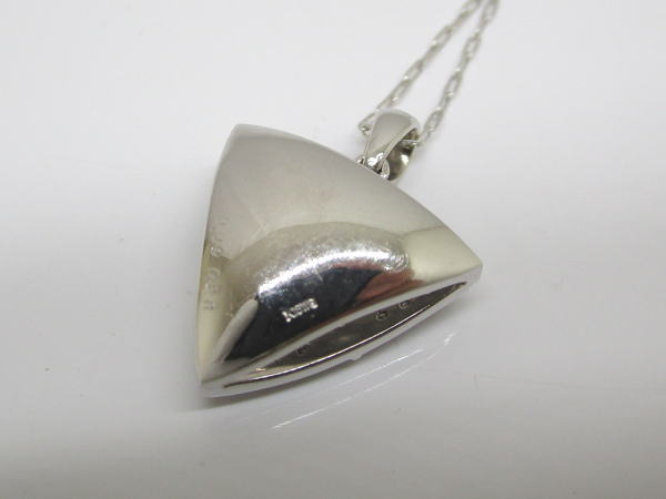 4406 K18WGネックレス エメラルド0,09カラット ダイヤモンド0,26カラット - 画像 (6)