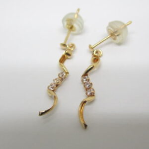 4428　K18ピアス　ダイヤモンド