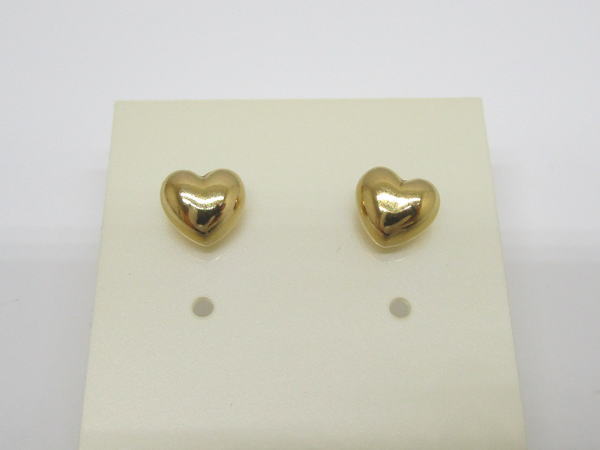 4438 K18ハートピアス
