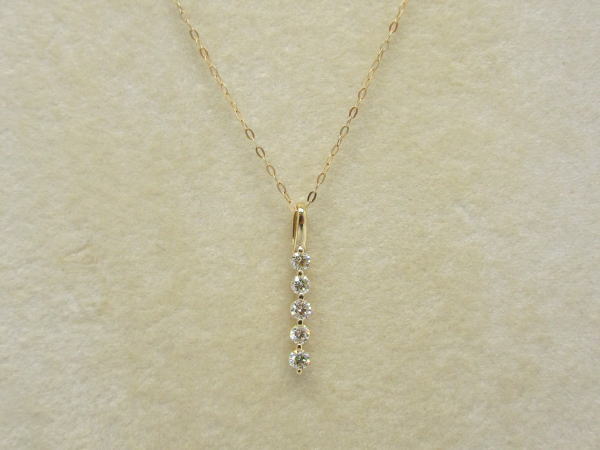 4445 K18ネックレス ダイヤモンド0,3カラット 5連