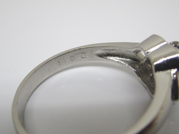 4446 PT900リング サファイア0,47カラット ダイヤモンド0,11カラット 13,5号 - 画像 (5)
