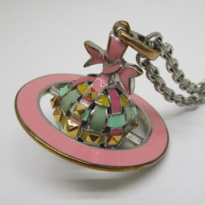 2337　ヴィヴィアンウエストウッド　オーブネックレス　リボン　スタッズ