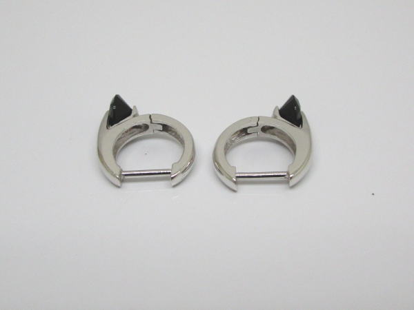 4449 K18WGフープピアス オニキス - 画像 (2)