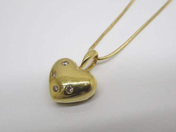 4451 K18ネックレス ハート ダイヤモンド4P
