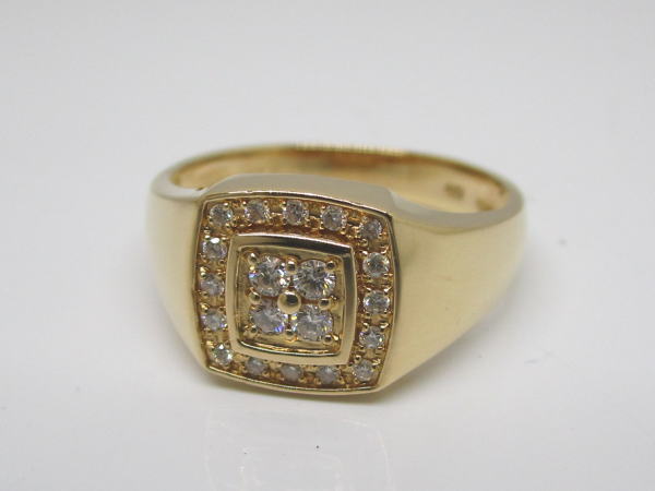 4452 K18リング ダイヤモンド0,21カラット 17号