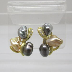 4462　K18イヤリング　パール　ダイヤモンド0,06カラット