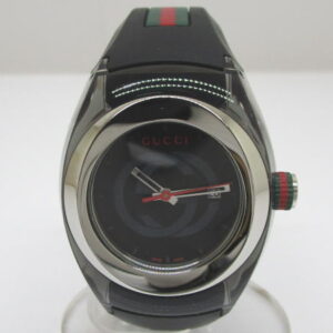 1539　グッチ　SYNC シンク　腕時計　137.3　クォーツ　ブラック　