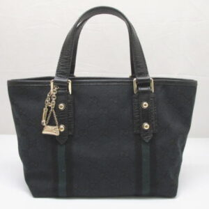 824　グッチ　ミニトートバッグ　GGキャンバス　139261　ブラック　チャーム