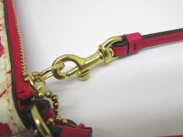 1122 コーチ リストレットポーチ PVC フラワー 新品 - 画像 (4)