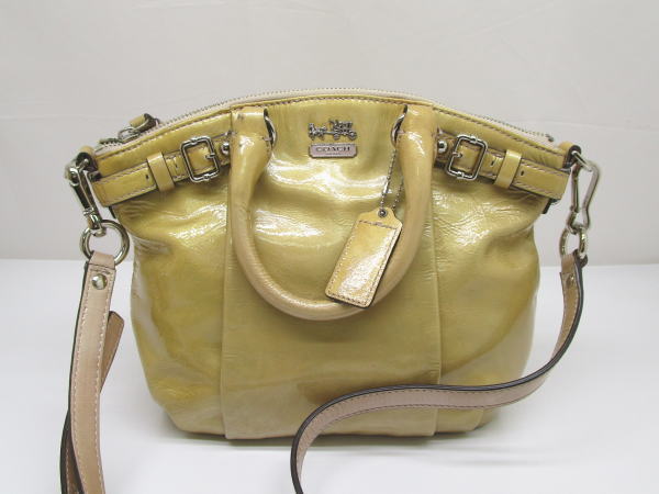 1126 コーチ 2WAYハンドバッグ パテントレザー 18595 ショルダーバッグ